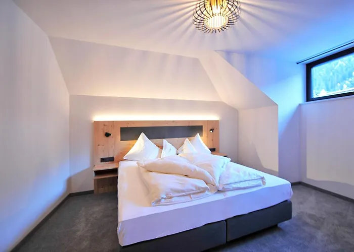 Lägenhetshotell Chesa Monte 4*