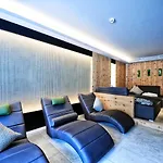 Chesa Monte Apart-hotel