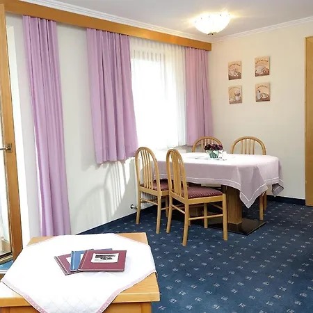 Chesa Monte Aparthotel