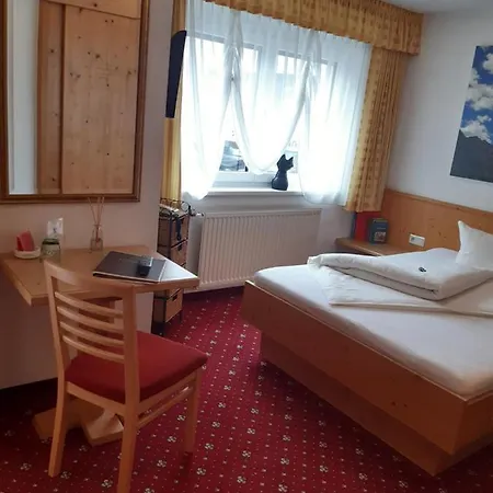 Chesa Monte Aparthotel *