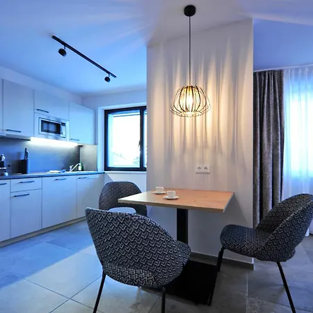 Aparthotel Chesa Monte