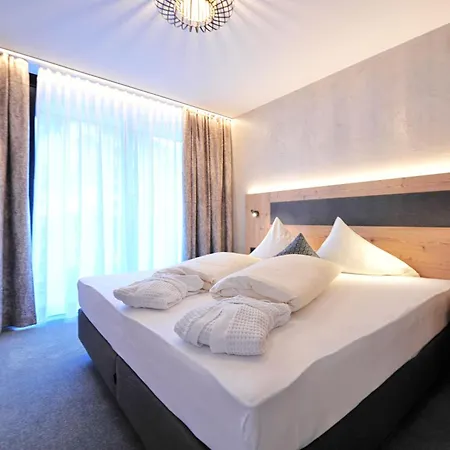 Chesa Monte Aparthotel Ischgl