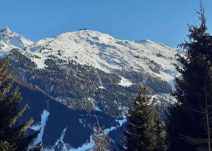 Chesa Monte Hotel apartamentowy Ischgl