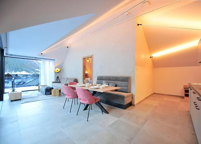 Aparthotel Chesa Monte