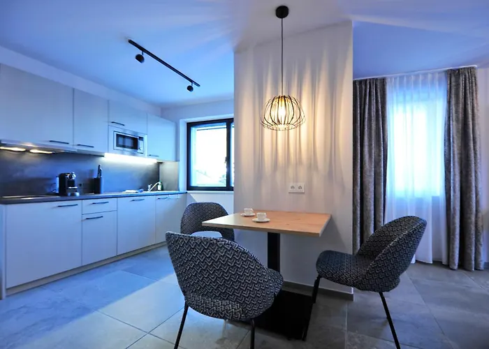 Aparthotel Chesa Monte