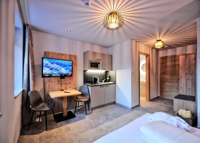 Chesa Monte Aparthotel Ischgl