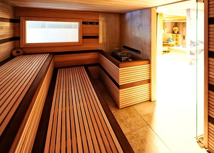 Chesa Monte Ξενοδοχείο με διαμερίσματα